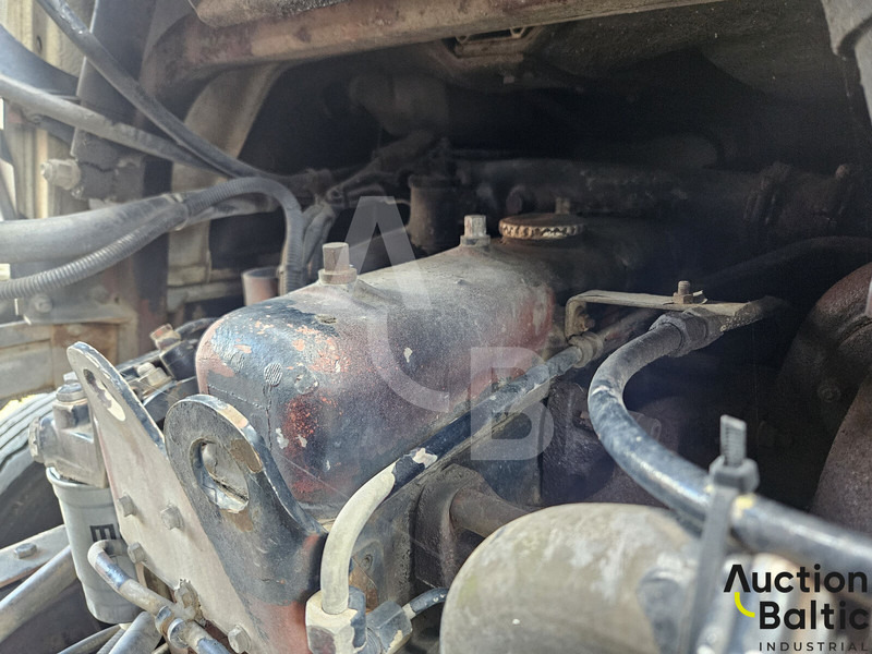 Tovornjak cisterna Renault Midliner S 150: slika 15