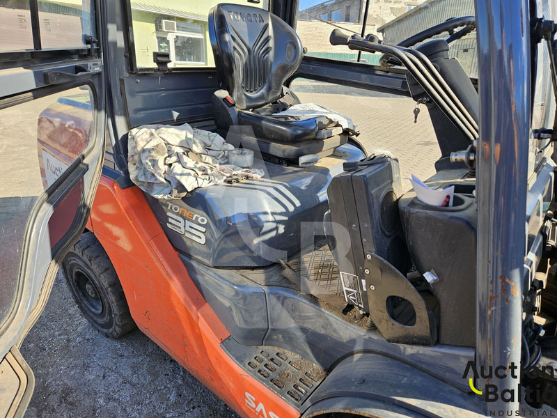 Diesel viličar Toyota E 811: slika 8