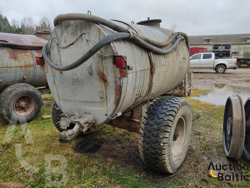 Trailer - tank - Kiper prikolica: slika 3 Trailer - tank - Kiper prikolica: slika 3