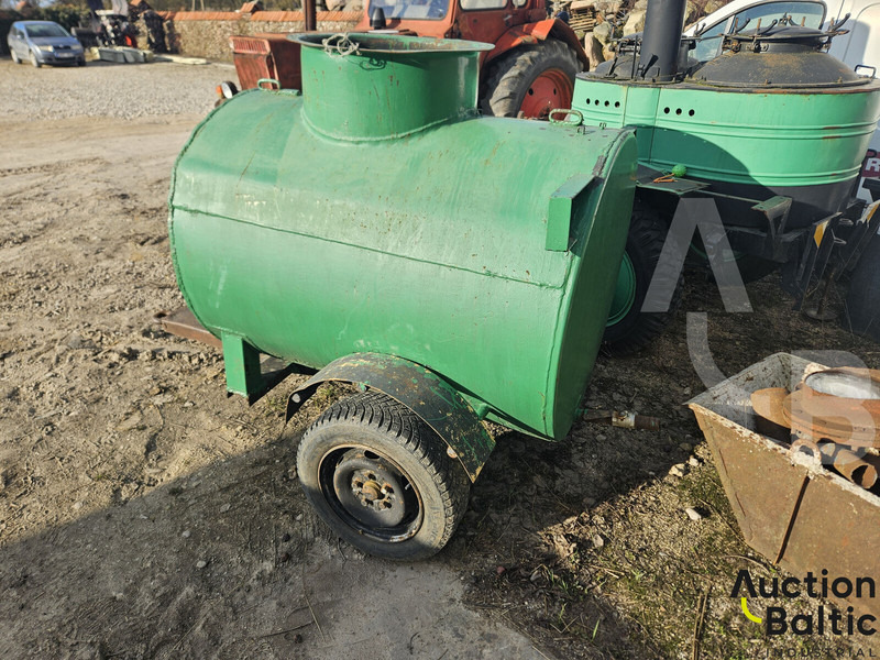 Trailer with tank - Prikolica cisterna: slika 2 Trailer with tank - Prikolica cisterna: slika 2
