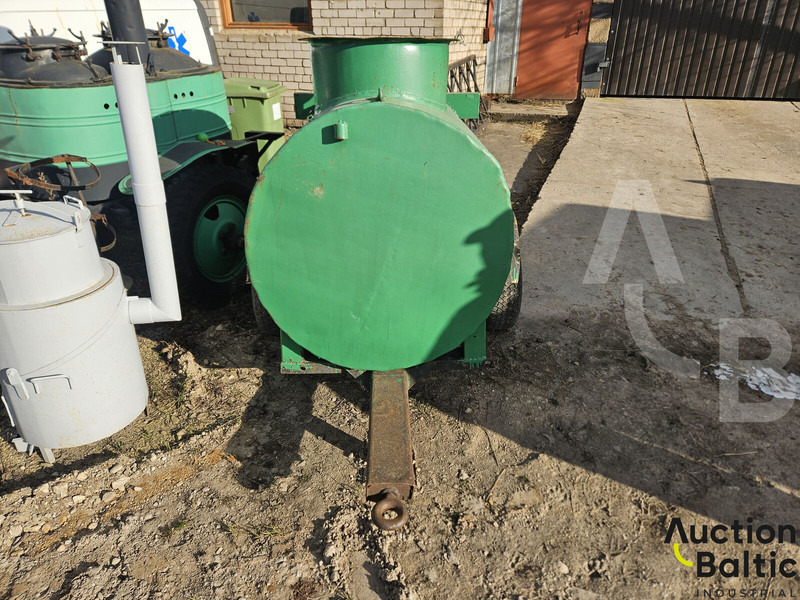 Trailer with tank - Prikolica cisterna: slika 4 Trailer with tank - Prikolica cisterna: slika 4