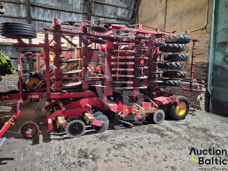 Vaderstad RapidA600S - Sejalni kombajn: slika 2 Vaderstad RapidA600S - Sejalni kombajn: slika 2