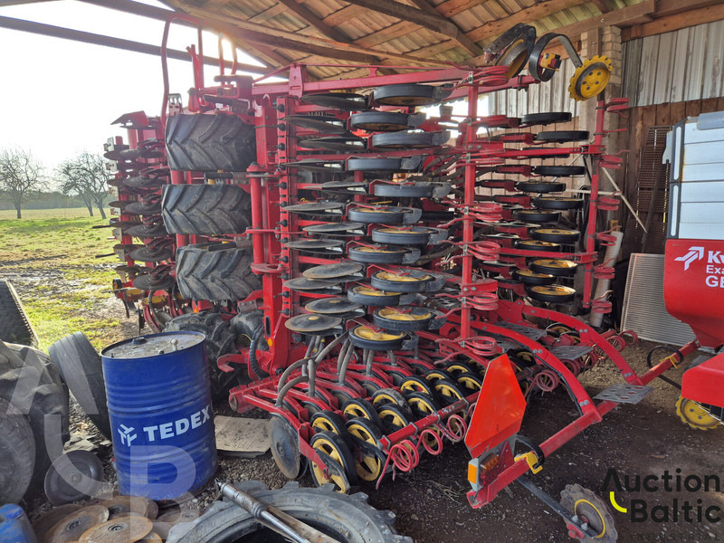 Vaderstad ST 600C - Sejalni kombajn: slika 4 Vaderstad ST 600C - Sejalni kombajn: slika 4