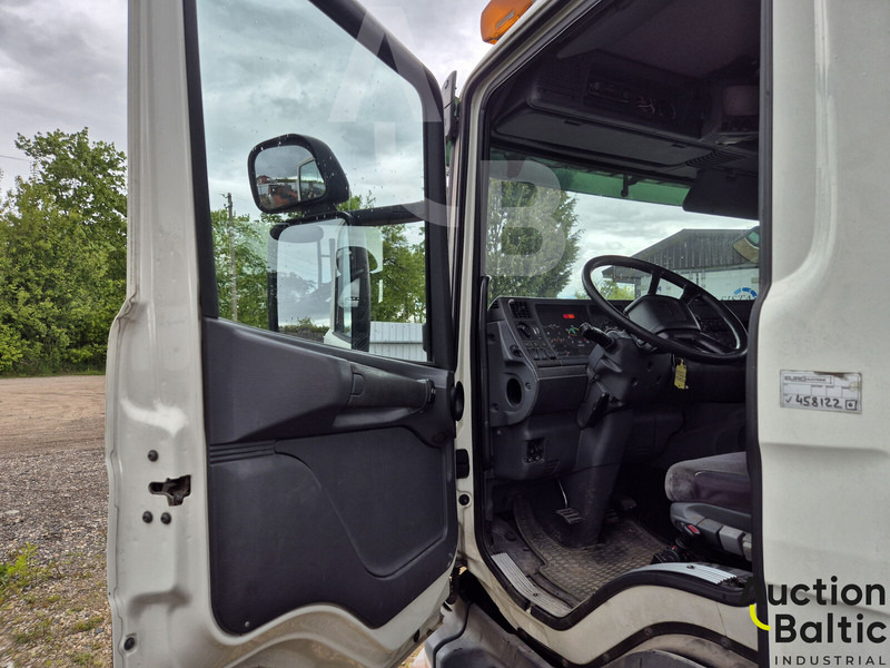 Scania P 94-260 - Vlačilec: slika 4 Scania P 94-260 - Vlačilec: slika 4
