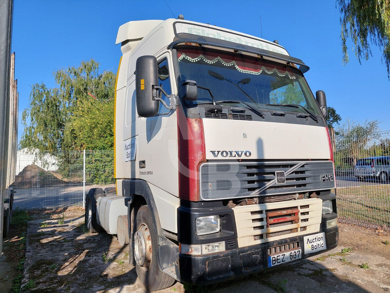 Volvo FH12 - Vlačilec: slika 2 Volvo FH12 - Vlačilec: slika 2