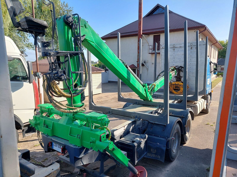 Volvo FH12 - Tovornjak za prevoz lesa: slika 3 Volvo FH12 - Tovornjak za prevoz lesa: slika 3