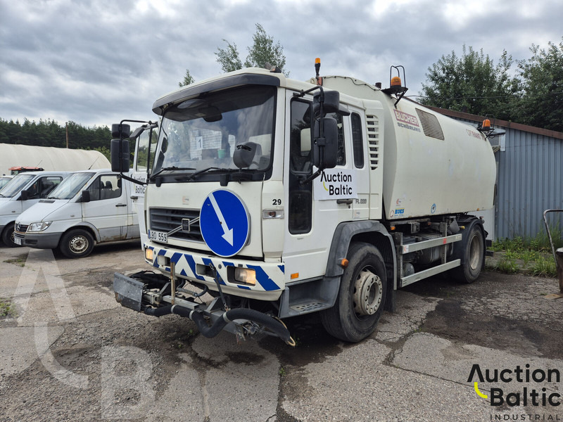 Volvo FL618 - Vozilo za pometanje: slika 2 Volvo FL618 - Vozilo za pometanje: slika 2
