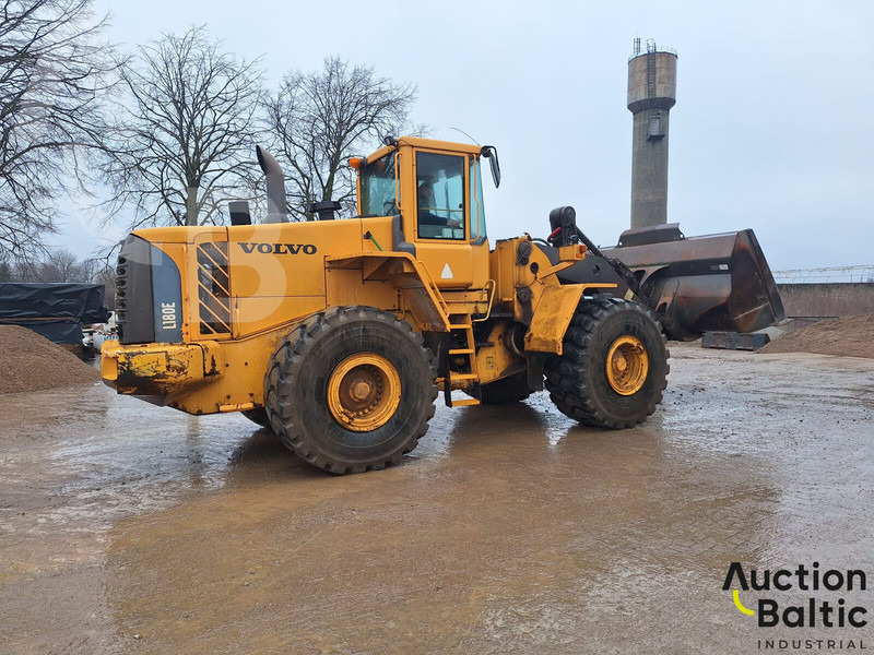 Volvo L 180 E - Kolesni nakladalec: slika 4 Volvo L 180 E - Kolesni nakladalec: slika 4