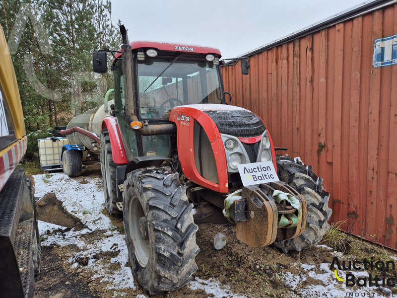Zetor PROXIMA PLIUS 10541 - Traktor: slika 1 Zetor PROXIMA PLIUS 10541 - Traktor: slika 1