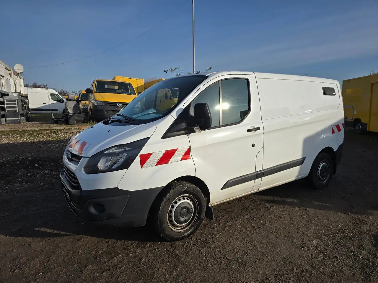 Ford Transit Custom/Werkstattfahrzeug - Furgon: slika 2 Ford Transit Custom/Werkstattfahrzeug - Furgon: slika 2