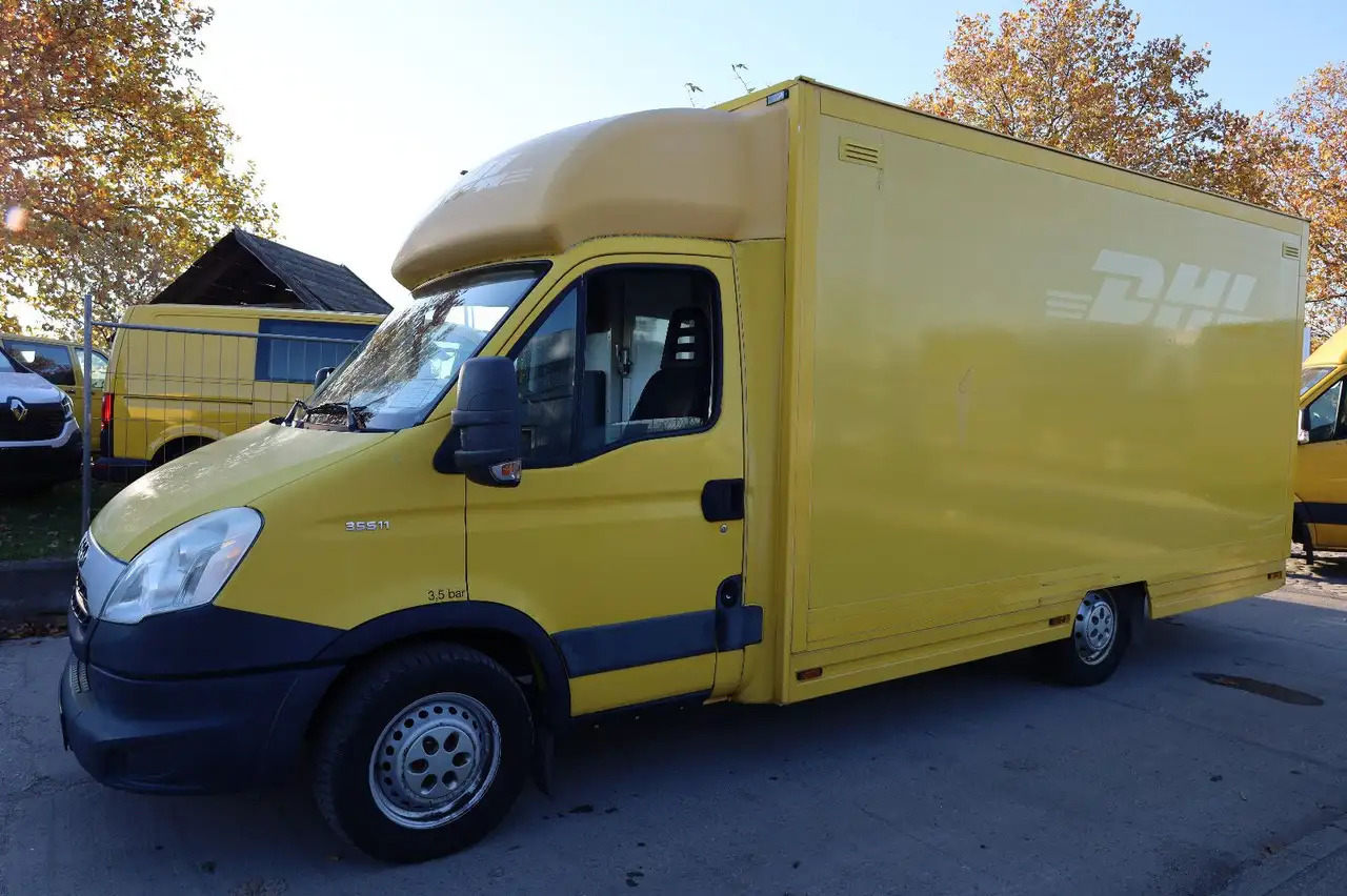 Iveco Daily/ Regalsystem/Luftfeder/1. Hand - Dostavno vozilo z zabojnikom: slika 1 Iveco Daily/ Regalsystem/Luftfeder/1. Hand - Dostavno vozilo z zabojnikom: slika 1