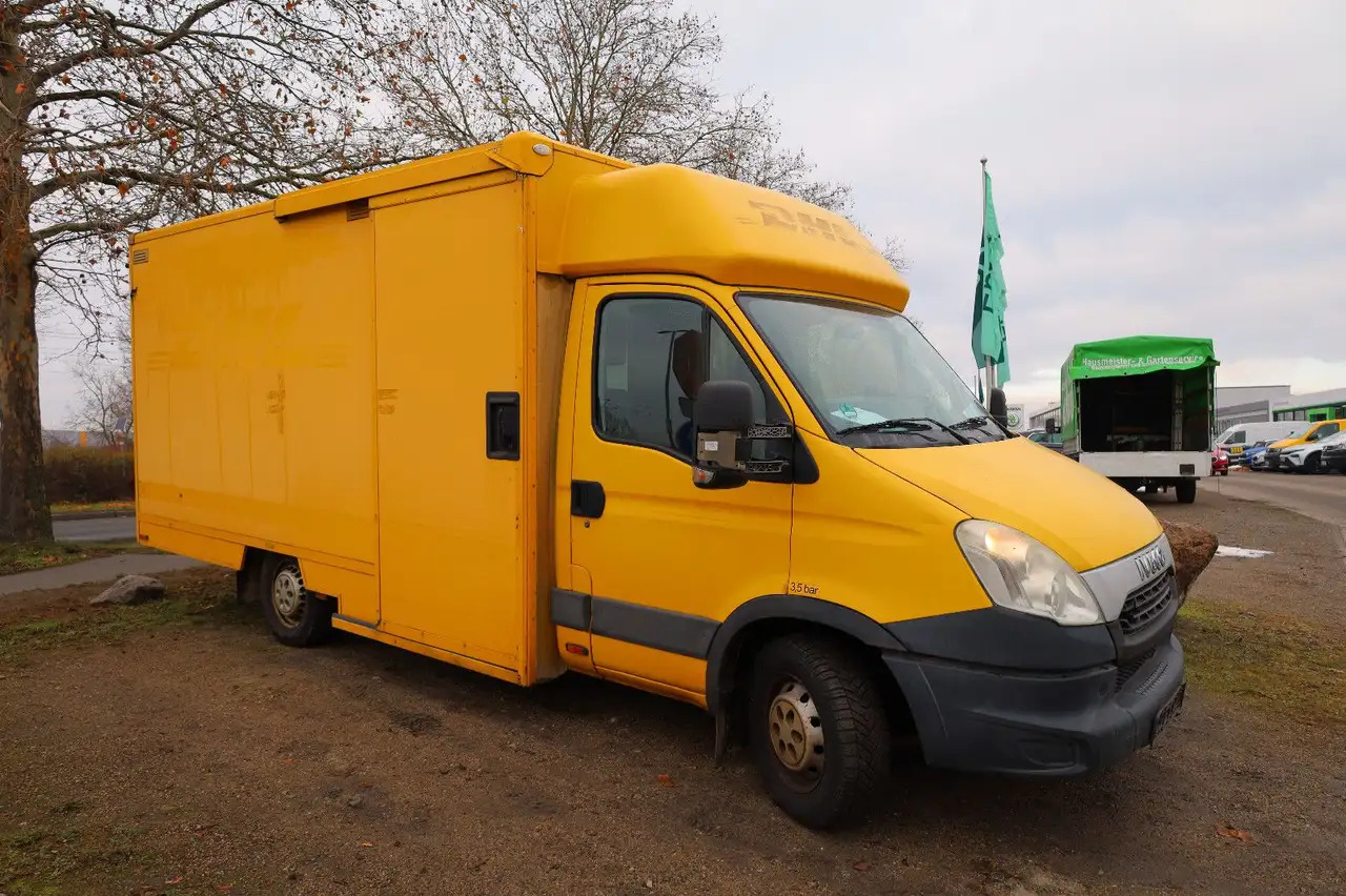 Iveco Daily/ Regalsystem/Luftfeder/1. Hand - Dostavno vozilo z zabojnikom: slika 1 Iveco Daily/ Regalsystem/Luftfeder/1. Hand - Dostavno vozilo z zabojnikom: slika 1