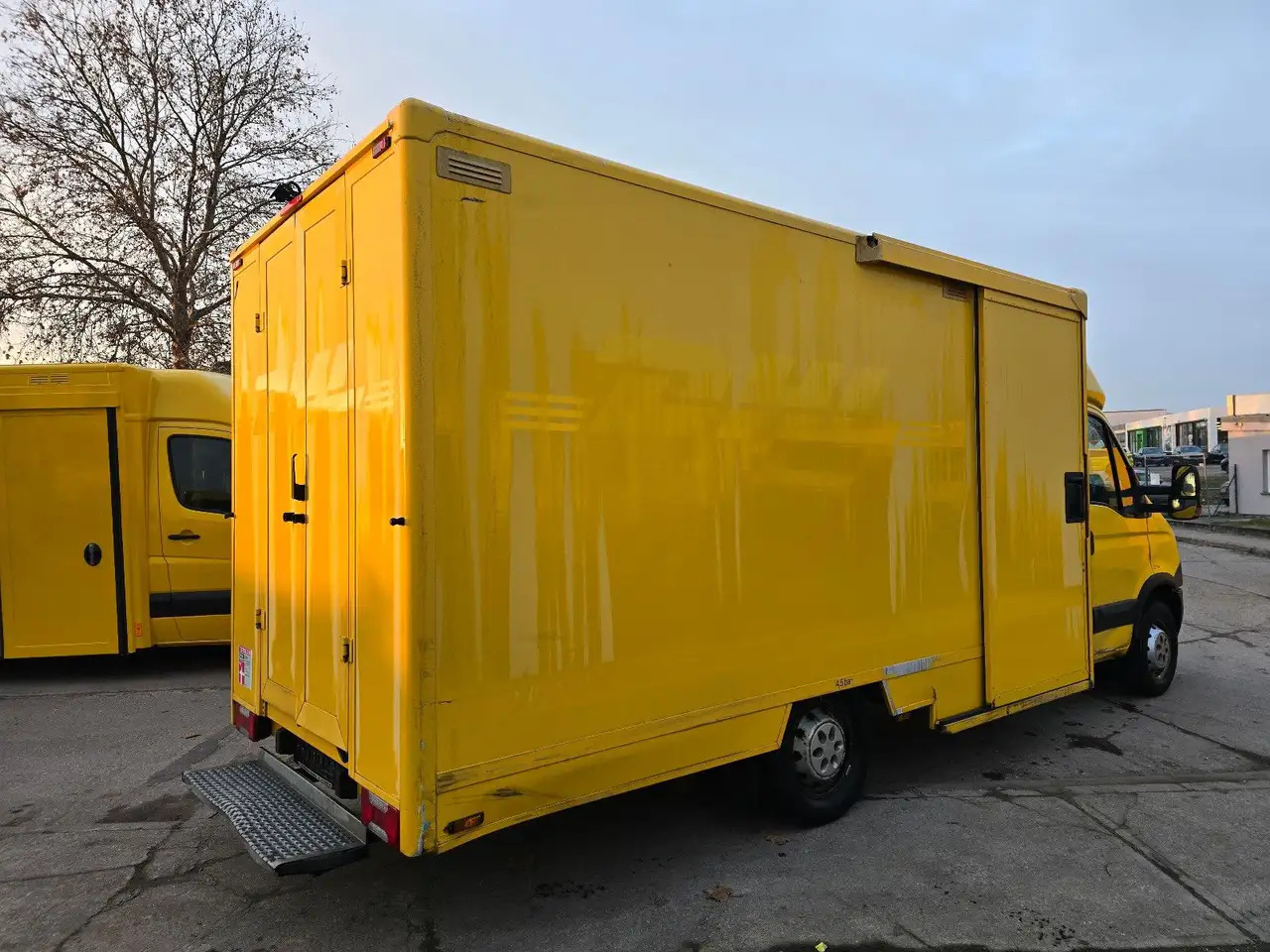 Iveco Daily/ Regalsystem/Luftfeder/1. Hand - Dostavno vozilo z zabojnikom: slika 3 Iveco Daily/ Regalsystem/Luftfeder/1. Hand - Dostavno vozilo z zabojnikom: slika 3