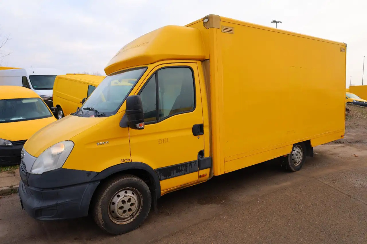 Iveco Daily/ Regalsystem/Luftfeder/1. Hand - Dostavno vozilo z zabojnikom: slika 1 Iveco Daily/ Regalsystem/Luftfeder/1. Hand - Dostavno vozilo z zabojnikom: slika 1