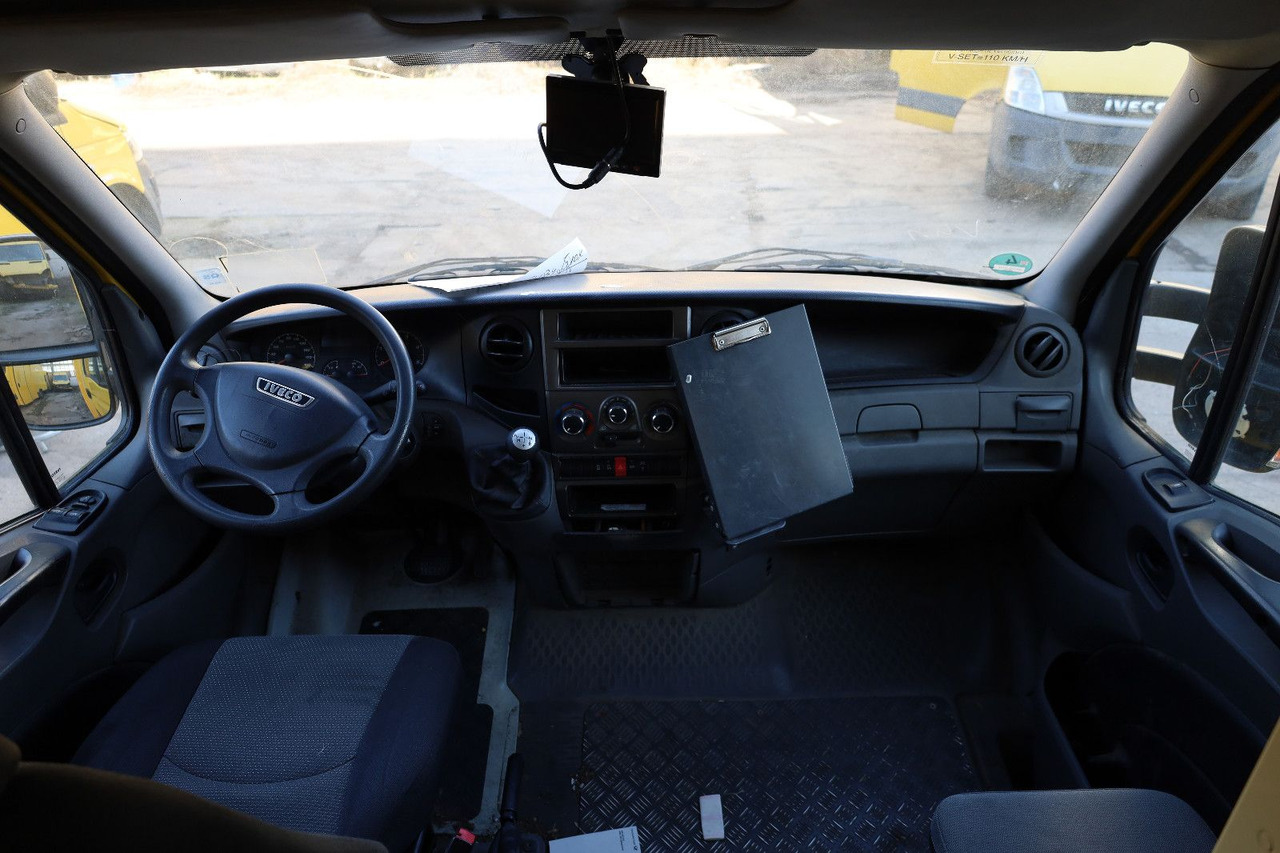 Dostavno vozilo z zabojnikom Iveco Daily/ Regalsystem/Luftfeder/Motorschaden: slika 10