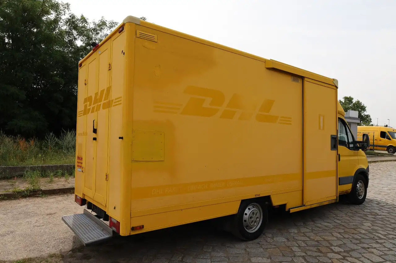 Iveco IS35SI2AA Daily/ Regalsystem/Luftfeder/1. Hand/ - Dostavno vozilo z zabojnikom: slika 3 Iveco IS35SI2AA Daily/ Regalsystem/Luftfeder/1. Hand/ - Dostavno vozilo z zabojnikom: slika 3