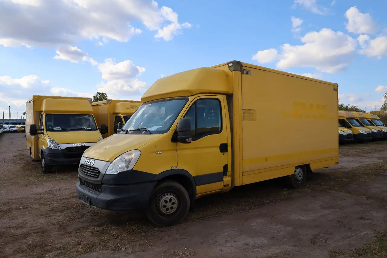 Iveco IS35SI2AA Daily/ Regalsystem/Luftfeder/1. Hand - Dostavno vozilo z zabojnikom: slika 2 Iveco IS35SI2AA Daily/ Regalsystem/Luftfeder/1. Hand - Dostavno vozilo z zabojnikom: slika 2
