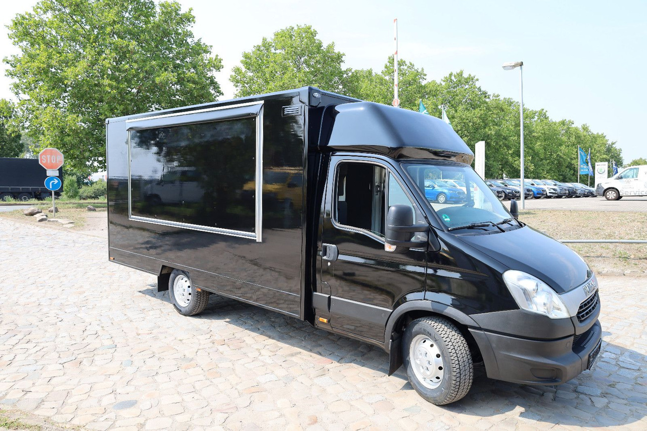 Iveco IS35SI2AA/ FOODTRUCK/Daily/EU5/1. Hand - Dostavno vozilo z zabojnikom: slika 3 Iveco IS35SI2AA/ FOODTRUCK/Daily/EU5/1. Hand - Dostavno vozilo z zabojnikom: slika 3