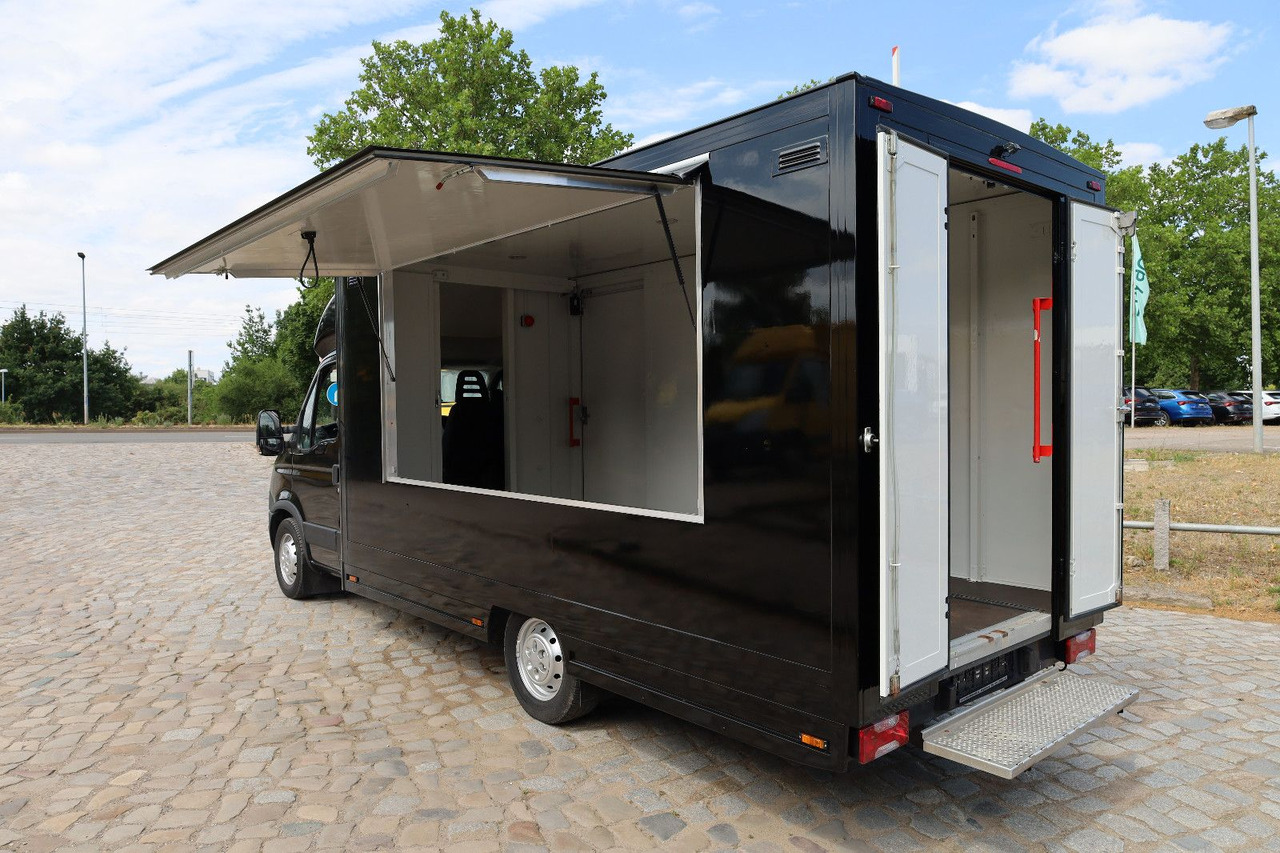 Iveco IS35SI2AA/ FOODTRUCK/Daily - Dostavno vozilo z zabojnikom: slika 3 Iveco IS35SI2AA/ FOODTRUCK/Daily - Dostavno vozilo z zabojnikom: slika 3