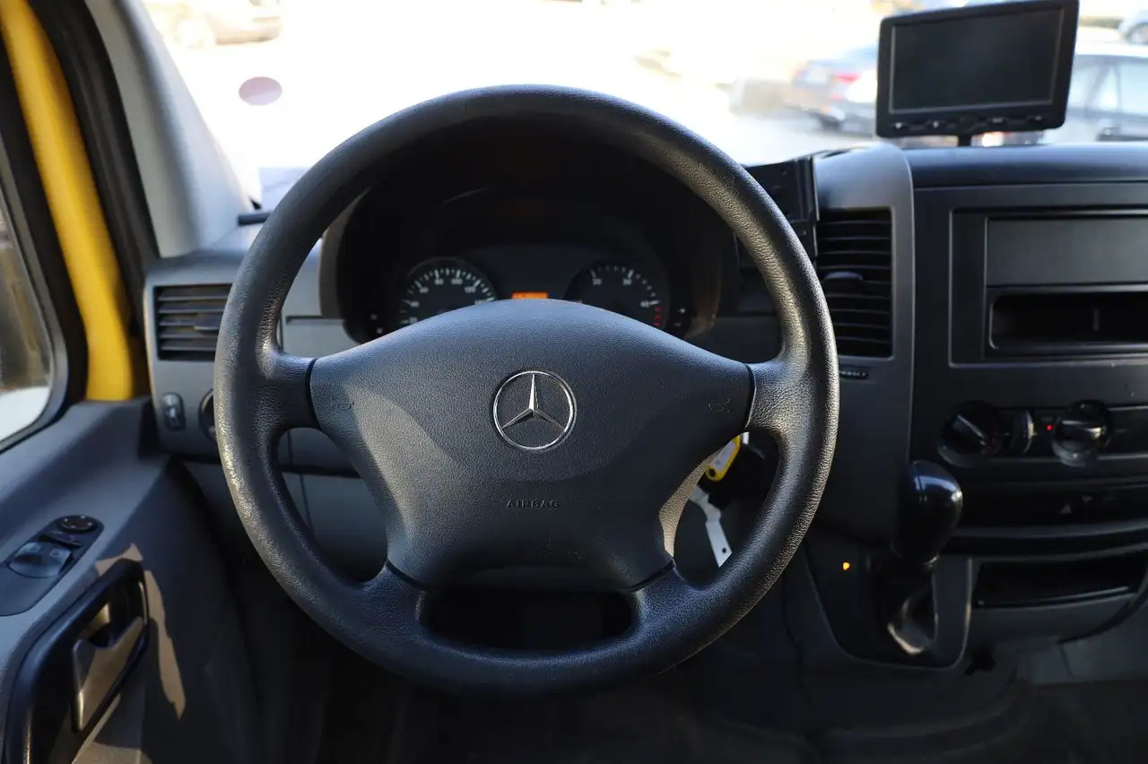 Mercedes-Benz Sprinter II Pritsche/ Koffer/Regalsystem - Dostavno vozilo z zabojnikom: slika 5 Mercedes-Benz Sprinter II Pritsche/ Koffer/Regalsystem - Dostavno vozilo z zabojnikom: slika 5