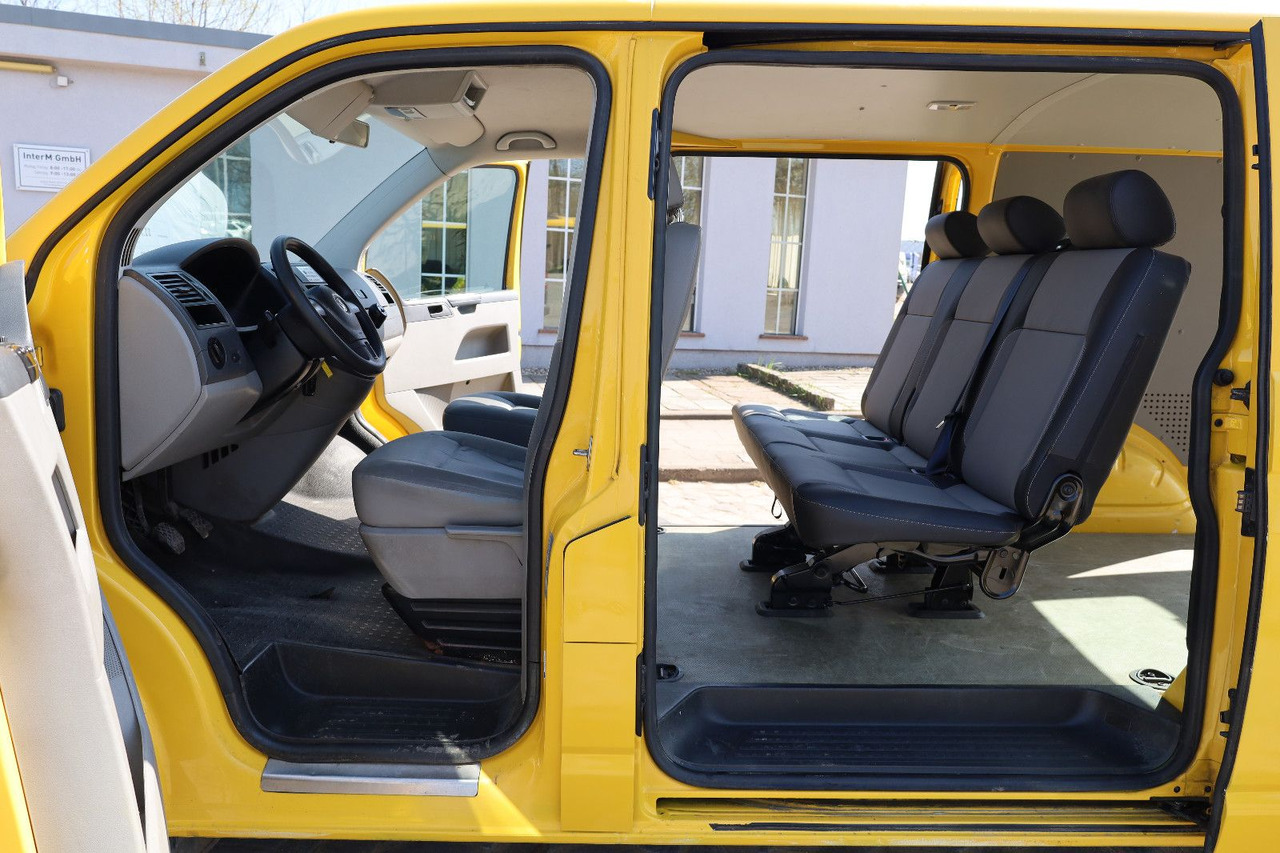 Volkswagen T5 Transporter Kasten-Kombi 2.0 TDI/EU5/5-Sitze - Potniški kombi: slika 2 Volkswagen T5 Transporter Kasten-Kombi 2.0 TDI/EU5/5-Sitze - Potniški kombi: slika 2