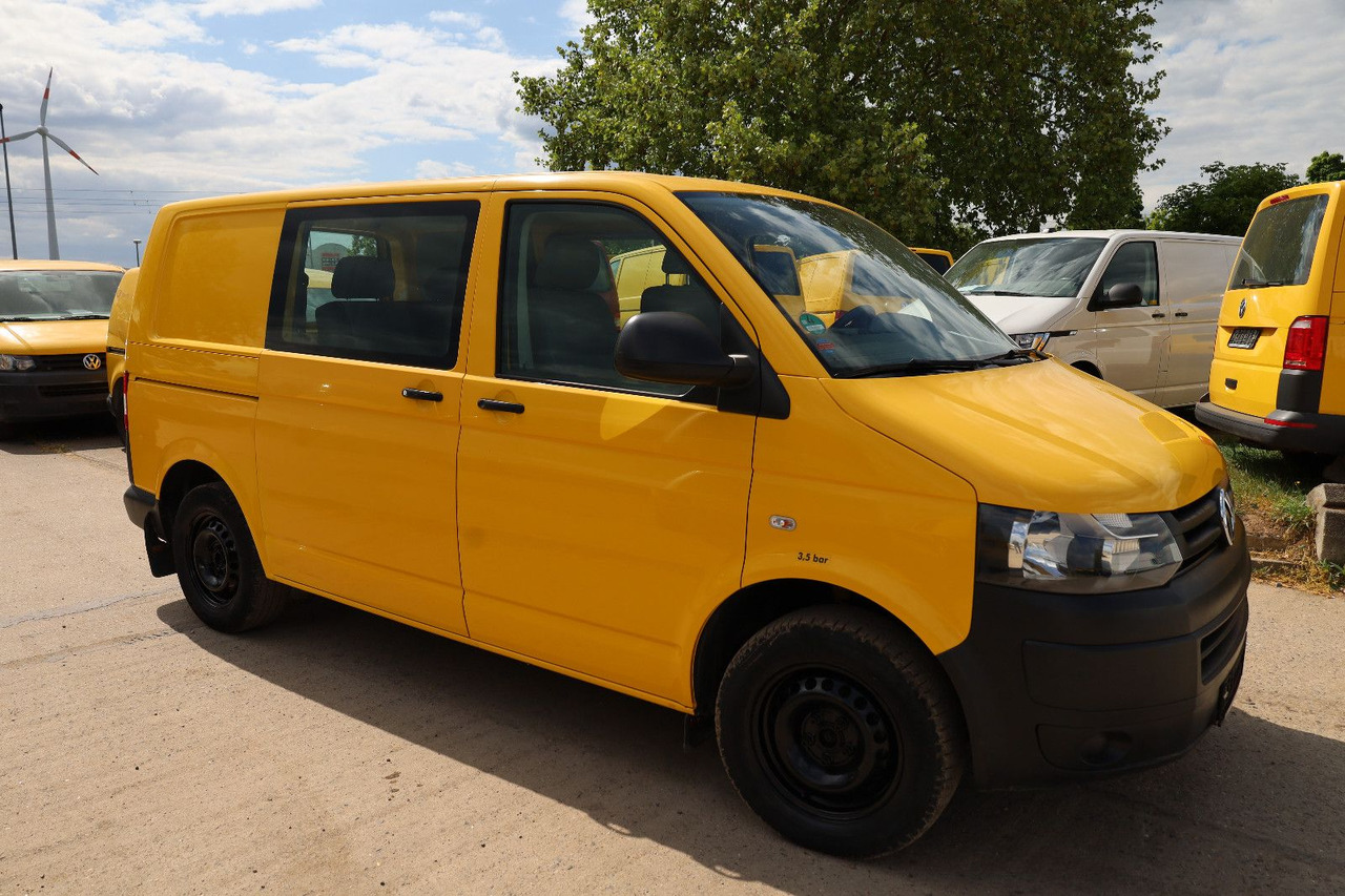 Volkswagen T5 Transporter Kasten-Kombi 2.0 TDI/EU5/5-Sitze - Potniški kombi: slika 5 Volkswagen T5 Transporter Kasten-Kombi 2.0 TDI/EU5/5-Sitze - Potniški kombi: slika 5