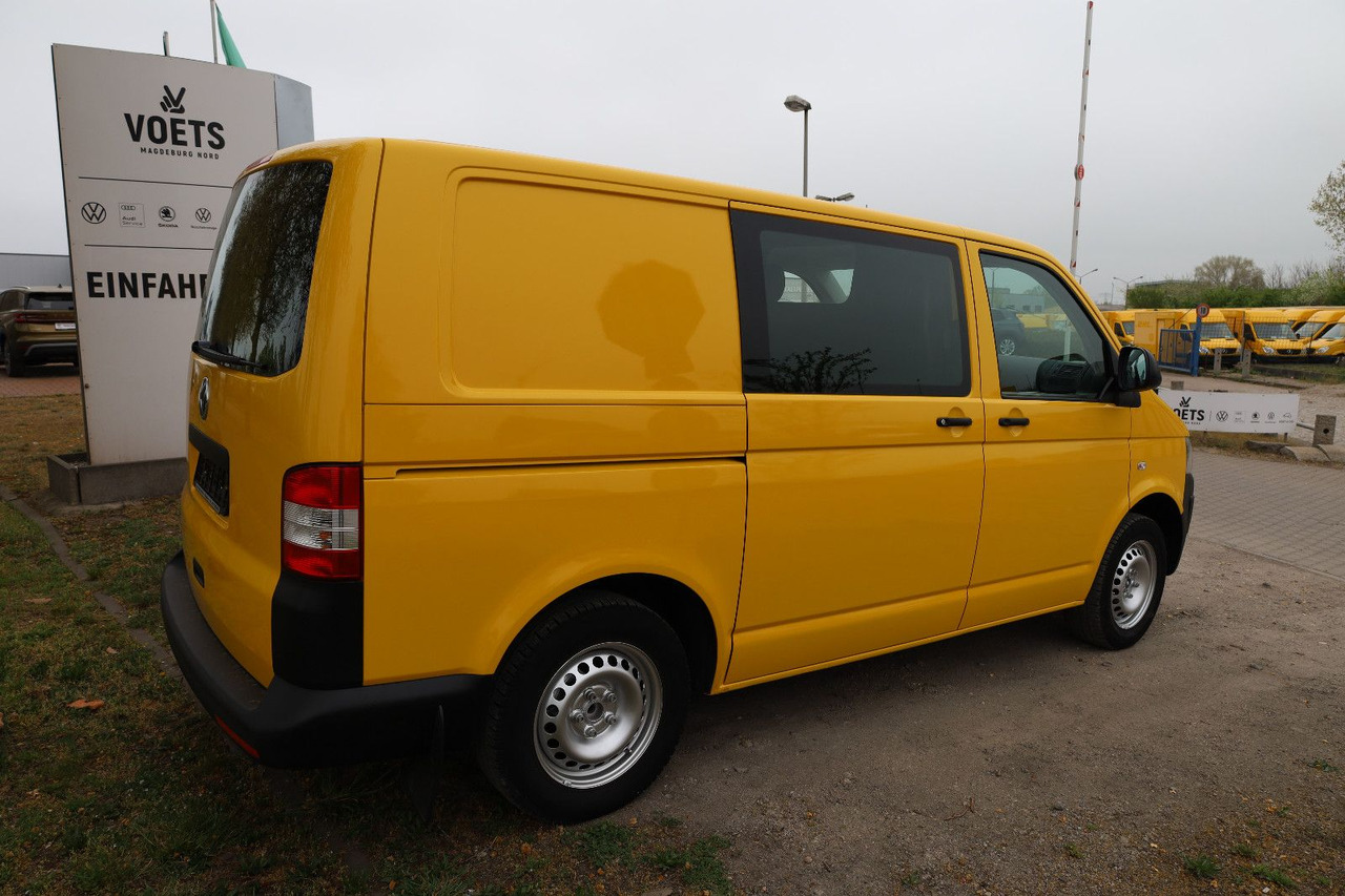 Volkswagen T5 Transporter Kasten-Kombi 2.0 TDI/EU5 - Mali kombi: slika 4 Volkswagen T5 Transporter Kasten-Kombi 2.0 TDI/EU5 - Mali kombi: slika 4
