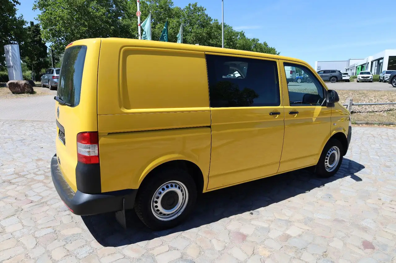 Volkswagen T5 Transporter Kasten-Kombi 2.0 TDI/EU5 - Avtomobil: slika 3 Volkswagen T5 Transporter Kasten-Kombi 2.0 TDI/EU5 - Avtomobil: slika 3