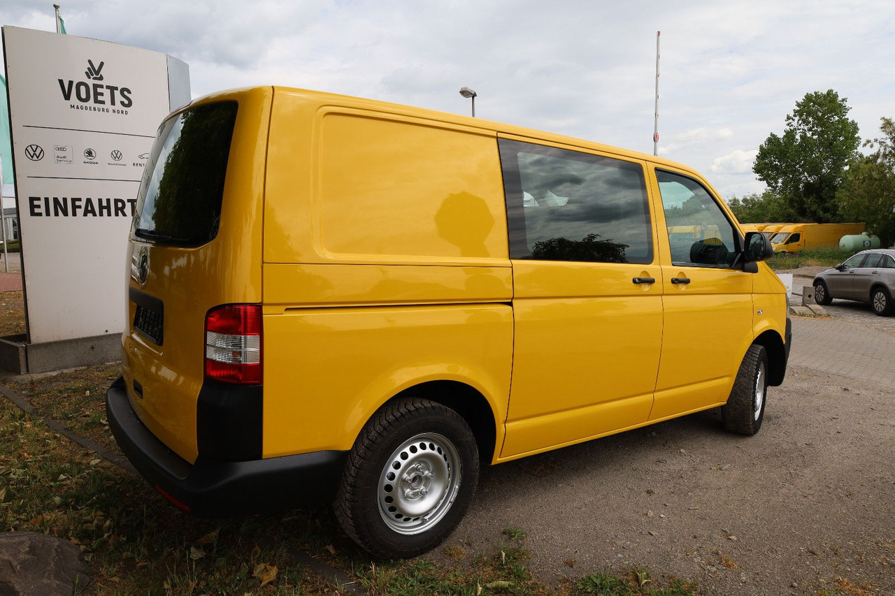 Volkswagen T5 Transporter Kasten-Kombi 2.0 TDI/EU5 - Mali kombi: slika 4 Volkswagen T5 Transporter Kasten-Kombi 2.0 TDI/EU5 - Mali kombi: slika 4