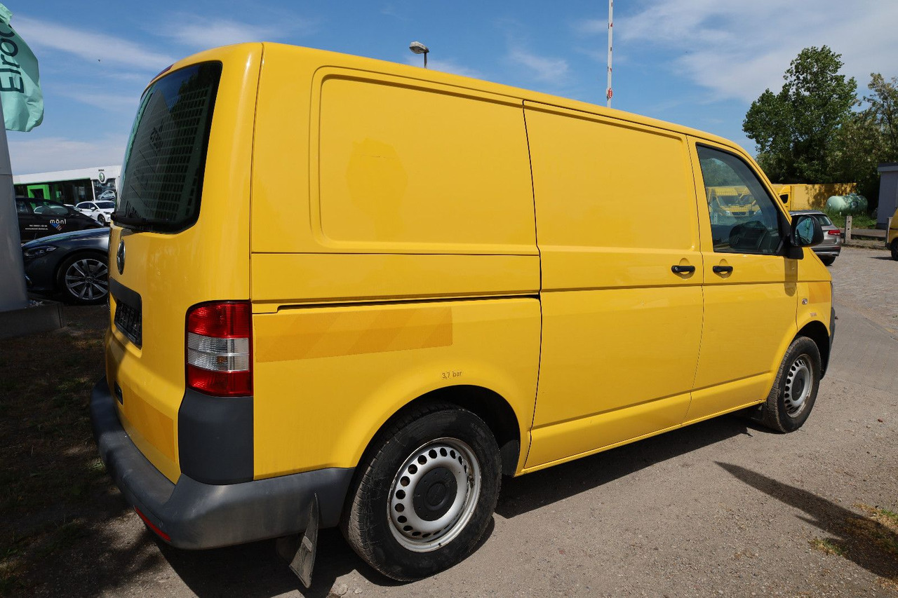 Volkswagen T5 Transporter Werkstatt 2.0 TDI/EU5 - Mali kombi: slika 4 Volkswagen T5 Transporter Werkstatt 2.0 TDI/EU5 - Mali kombi: slika 4