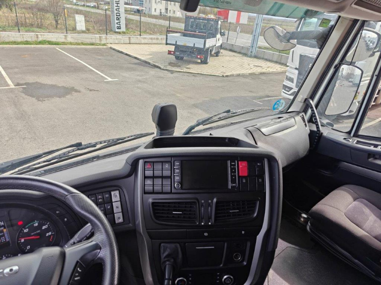 Vlačilec IVECO Stralis AS440S46T/PLNG Intarder Klima Luftfeder ZV: slika 13