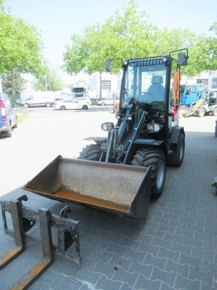 GiANT V452T X-Tra HD Vollausstattung - Kolesni nakladalec: slika 4 GiANT V452T X-Tra HD Vollausstattung - Kolesni nakladalec: slika 4