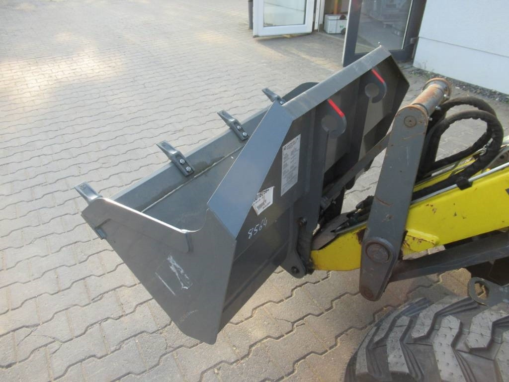 Kramer 5035 neuer Schaufel neue Reifen 33PS Motor - Kolesni nakladalec: slika 4 Kramer 5035 neuer Schaufel neue Reifen 33PS Motor - Kolesni nakladalec: slika 4