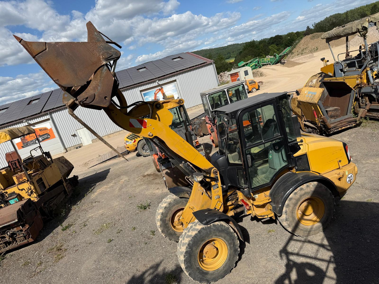 Caterpillar 908 H 2 mal verfügbar - Kolesni nakladalec: slika 3 Caterpillar 908 H 2 mal verfügbar - Kolesni nakladalec: slika 3