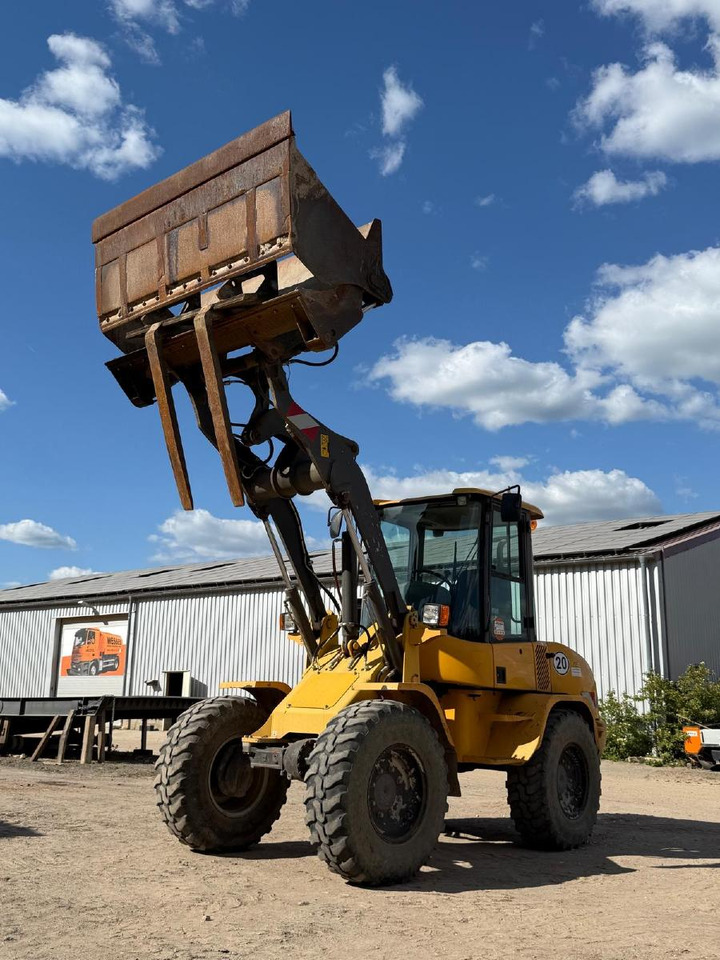 Volvo L 30 B-Z/K incl. 3-1shovel and fork - Kolesni nakladalec: slika 3 Volvo L 30 B-Z/K incl. 3-1shovel and fork - Kolesni nakladalec: slika 3