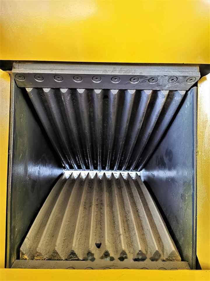 AME Crusher Bucket (MCB 40) - Žlica za Bager: slika 5 AME Crusher Bucket (MCB 40) - Žlica za Bager: slika 5