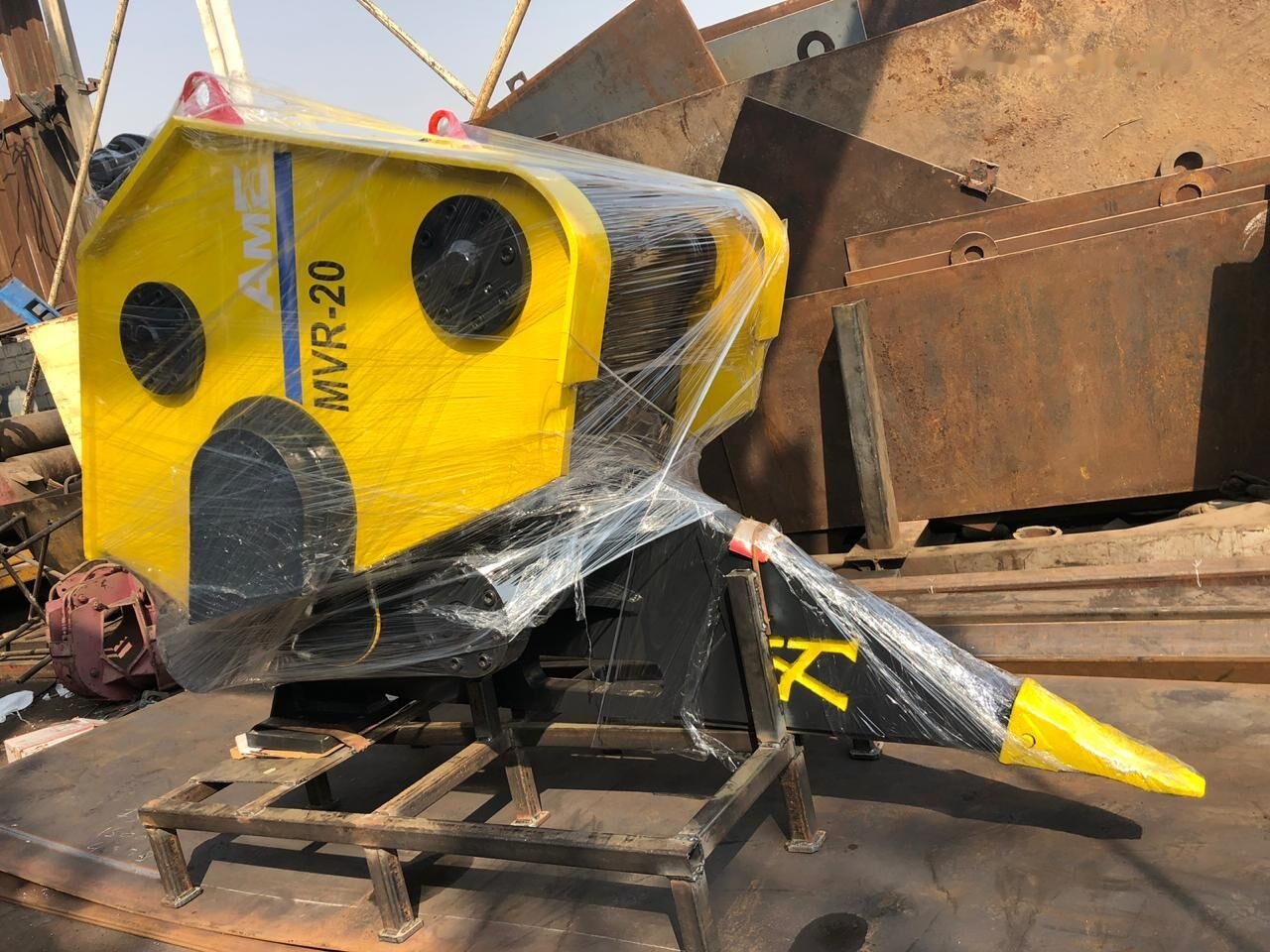 AME Vibro Ripper (MVR 20) - Rahljač za Bager: slika 3 AME Vibro Ripper (MVR 20) - Rahljač za Bager: slika 3