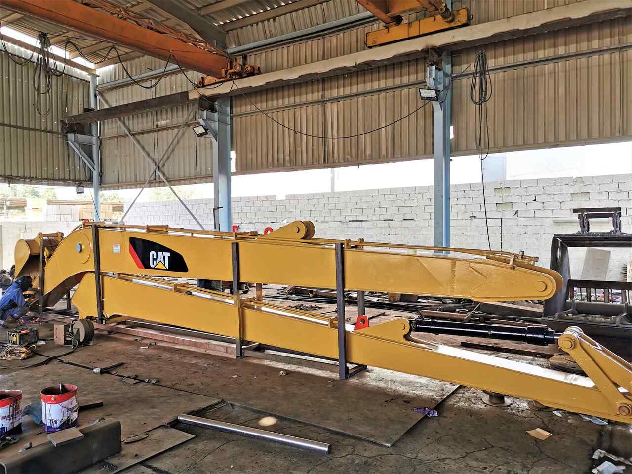 Nov Roka za Bager Long Reach Boom Manufacturer ( 20 - 30 Meter ): slika 22 Nov Roka za Bager Long Reach Boom Manufacturer ( 20 - 30 Meter ): slika 22