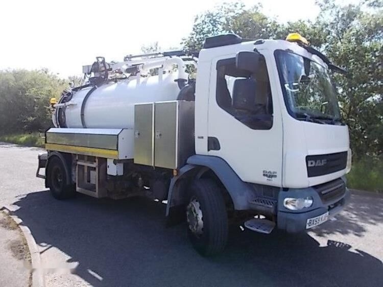DAF LF55.250 combi tanker - Vakuumski tovornjak: slika 3 DAF LF55.250 combi tanker - Vakuumski tovornjak: slika 3