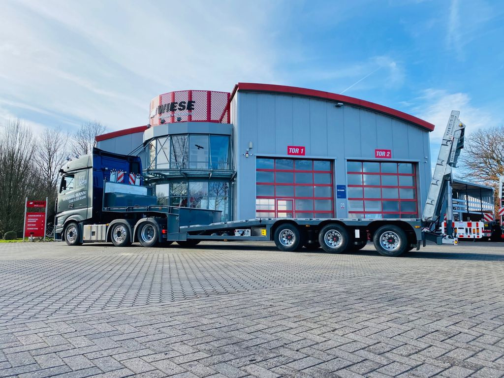Gabelstapler/Arbeitsbühnentransporter Klapprampe - Nizko noseča polprikolica: slika 3 Gabelstapler/Arbeitsbühnentransporter Klapprampe - Nizko noseča polprikolica: slika 3