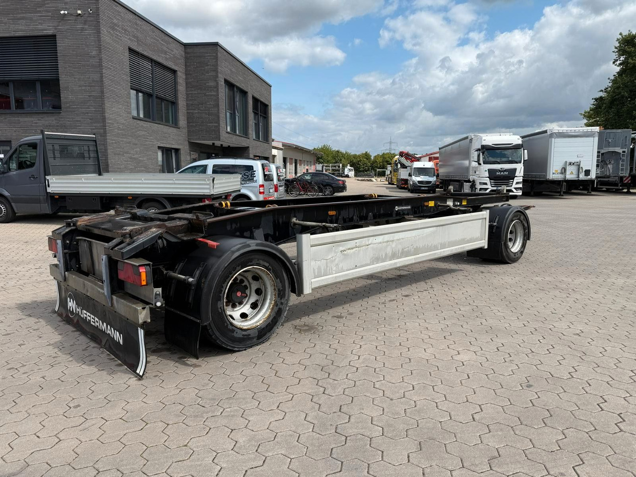 Hüffermann HSM - Containeranhänger + TÜV NEU - Kontejnerska prikolica/ Prikolica z zamenljivim tovoriščem: slika 4 Hüffermann HSM - Containeranhänger + TÜV NEU - Kontejnerska prikolica/ Prikolica z zamenljivim tovoriščem: slika 4