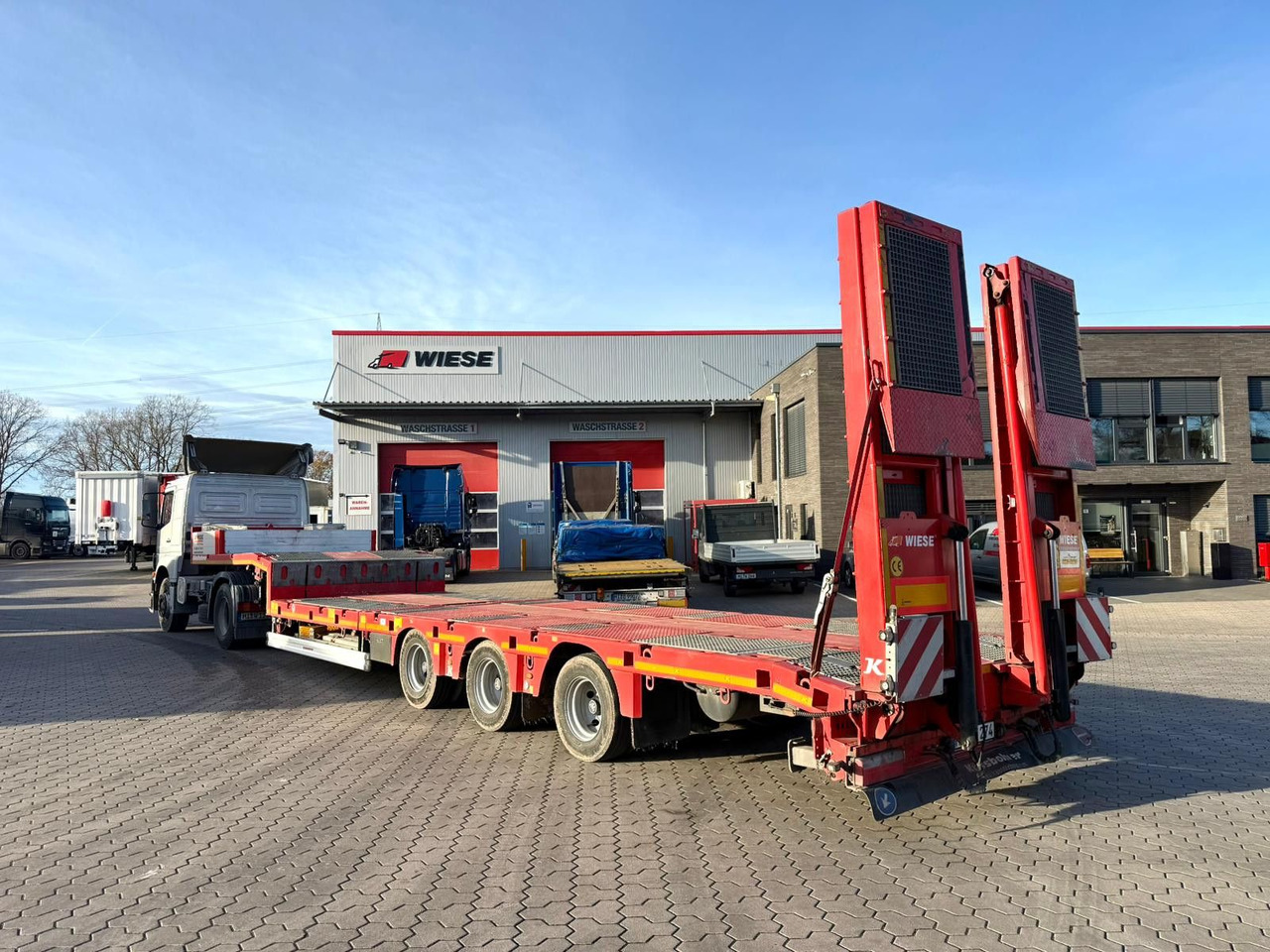 Kässbohrer K.SLA.HS Tieflader teleskopierbar hydr. Hochbett - Nizko noseča polprikolica: slika 1 Kässbohrer K.SLA.HS Tieflader teleskopierbar hydr. Hochbett - Nizko noseča polprikolica: slika 1