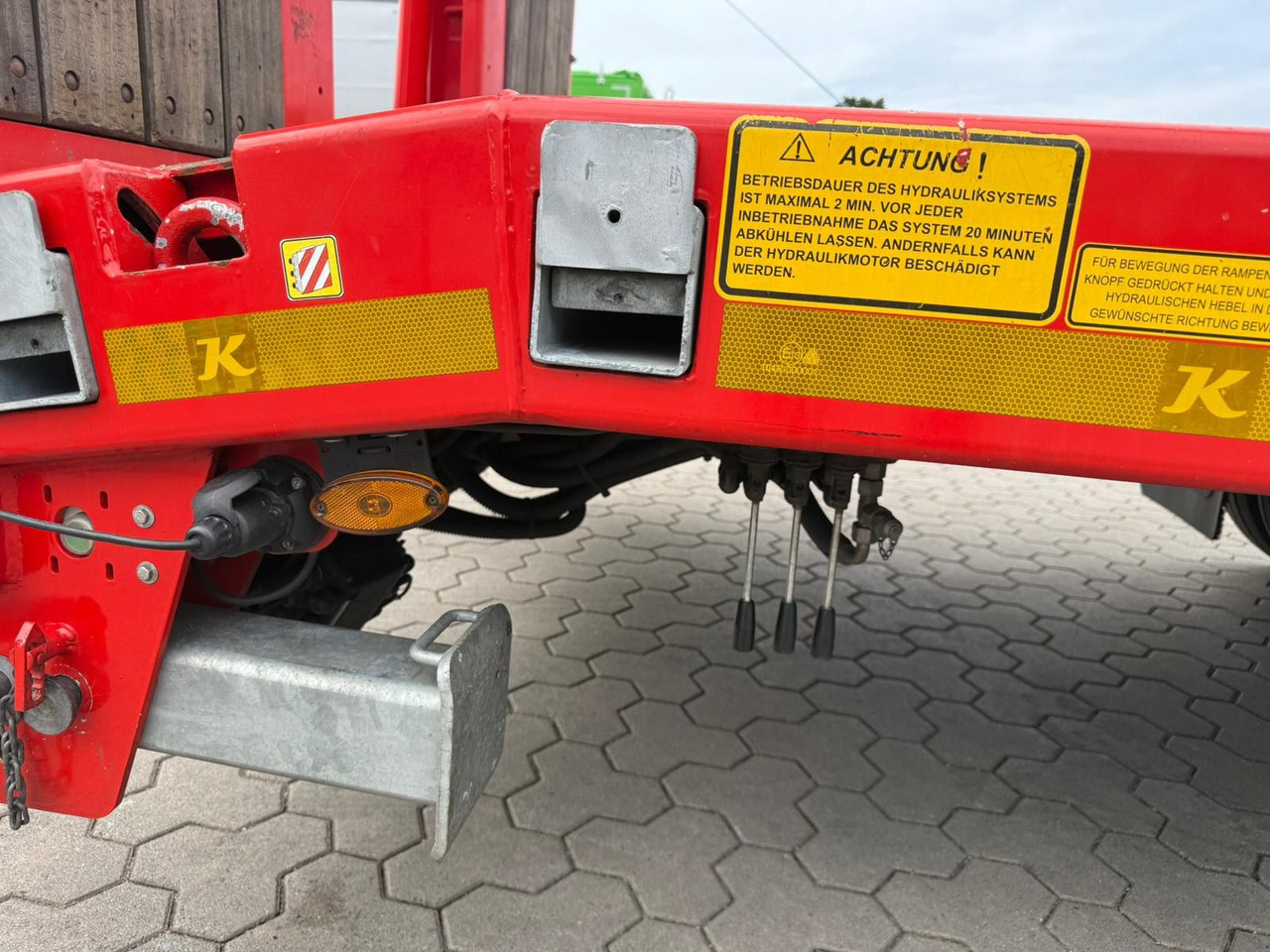 Nizko noseča polprikolica Kässbohrer K.SLS ECO Tieflader mit hydraulischen Rampen: slika 8