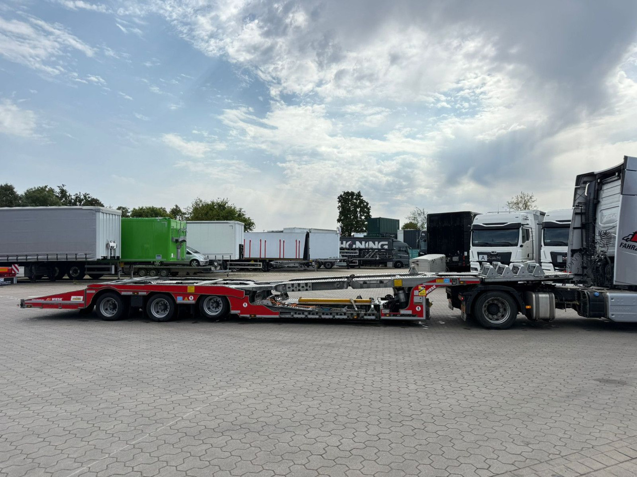 Kässbohrer K.SOK Truck/Car Transporter - Polprikolica avtotransporter: slika 2 Kässbohrer K.SOK Truck/Car Transporter - Polprikolica avtotransporter: slika 2