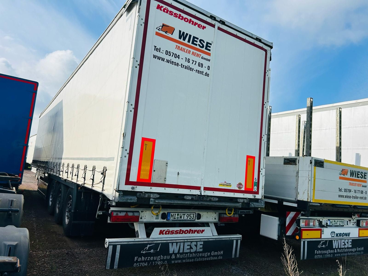 Kässbohrer Schiebeplanen Auflieger - Polprikolica s ponjavo: slika 1 Kässbohrer Schiebeplanen Auflieger - Polprikolica s ponjavo: slika 1