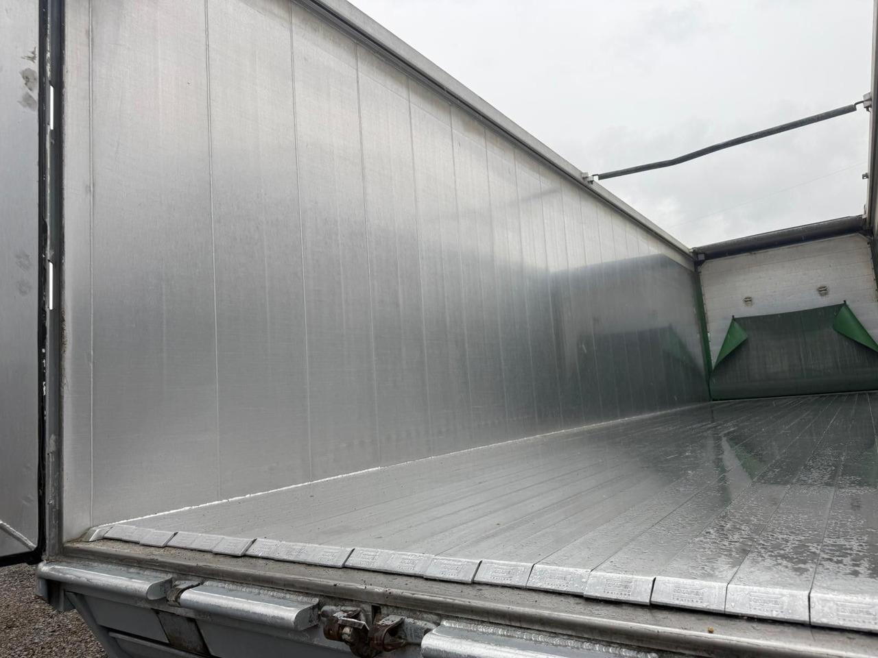 Tovorna pohodna polprikolica Knapen K200 Agrar 60 m³ 6mm Boden Powersheet: slika 8