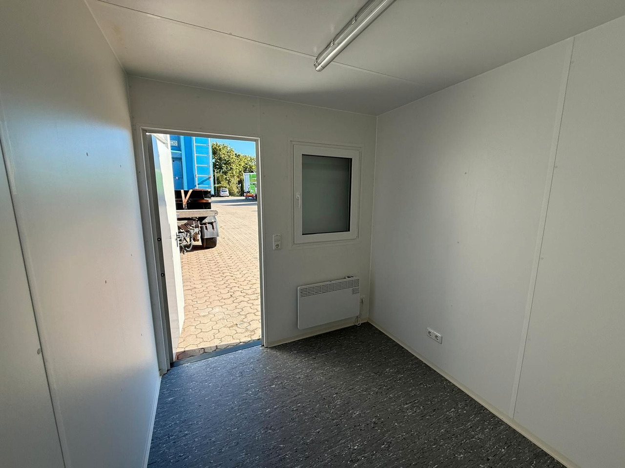 Kombicontainer Büro / Lager - Kontejnerska polprikolica/ Polprikolica z zamenljivim tovoriščem: slika 5 Kombicontainer Büro / Lager - Kontejnerska polprikolica/ Polprikolica z zamenljivim tovoriščem: slika 5