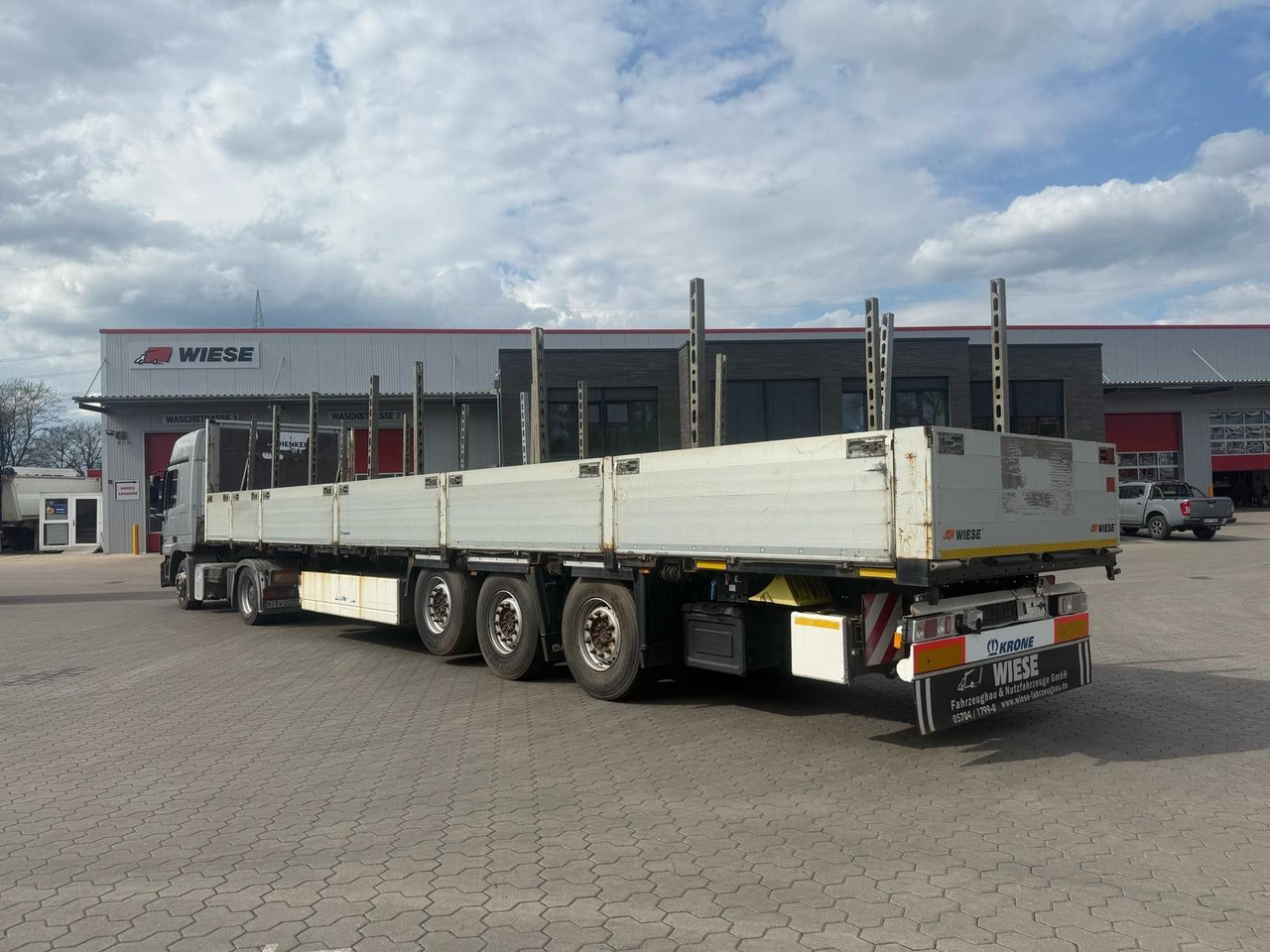 Krone Stahlmattenauflieger mit Bordwände - TÜV Neu - Polprikolica s kesonom: slika 1 Krone Stahlmattenauflieger mit Bordwände - TÜV Neu - Polprikolica s kesonom: slika 1