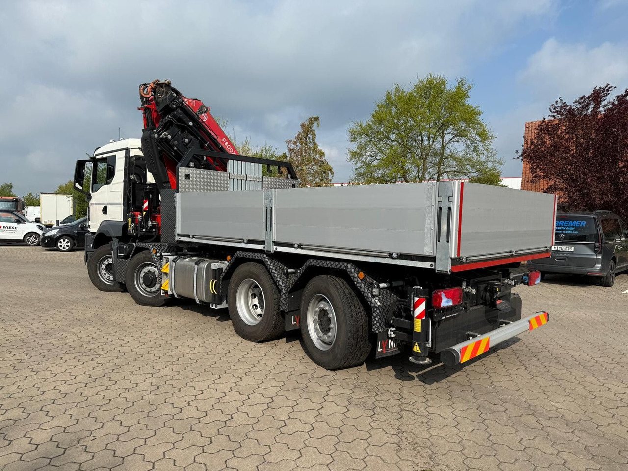 MAN 35.520 8x4 Kran Fassi F800, OHNE ABSTÜTZÜBERWACH - Tovornjak s kesonom, Tovornjak z dvigalom: slika 1 MAN 35.520 8x4 Kran Fassi F800, OHNE ABSTÜTZÜBERWACH - Tovornjak s kesonom, Tovornjak z dvigalom: slika 1