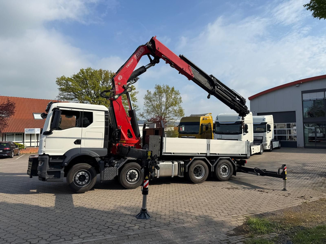 MAN 35.520 8x4 Kran Fassi F800, OHNE ABSTÜTZÜBERWACH - Tovornjak s kesonom, Tovornjak z dvigalom: slika 3 MAN 35.520 8x4 Kran Fassi F800, OHNE ABSTÜTZÜBERWACH - Tovornjak s kesonom, Tovornjak z dvigalom: slika 3